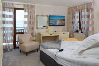 Апарт-отели Villa Elea Несебр Улучшенный двухместный номер с 1 кроватью и видом на море-4